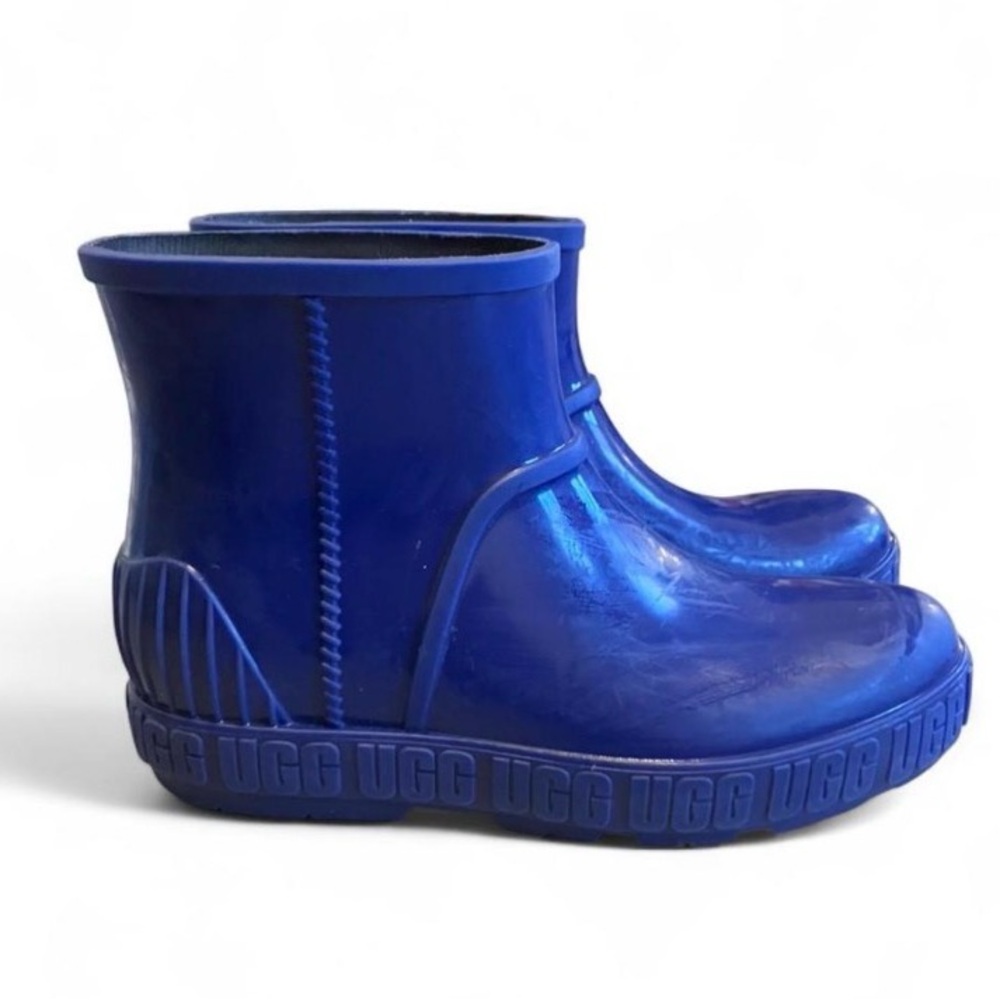 UGG  Vibrant Blue Waterproof Boots